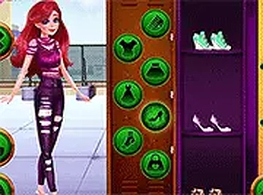 School Miss Popularity Dress Up Game